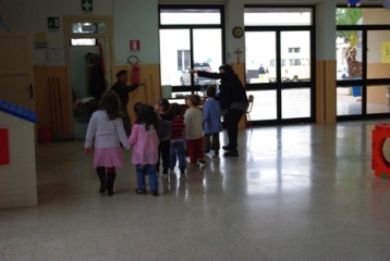 Corso di evacuazione Scuola Materna Acquarica Protezione Civile "LA FONTANA"